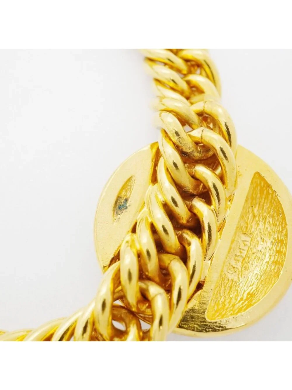 Chanel Choker Vintage CC Logo Round Necklace